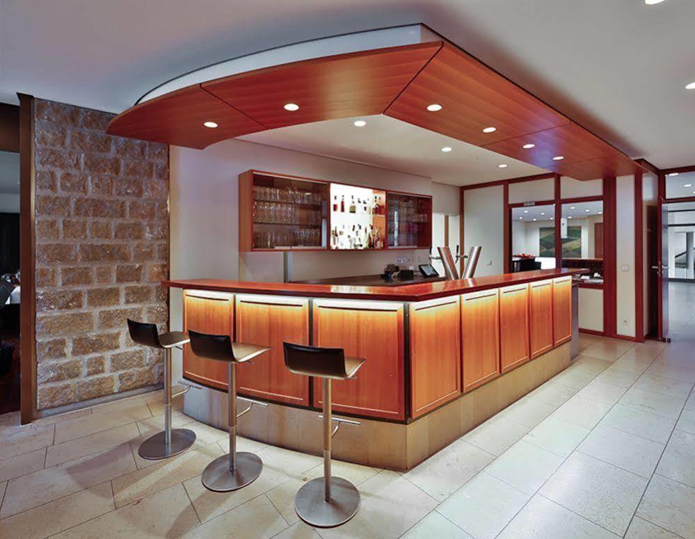 Hotel Oberschwaebischer Hof Schwendi Kültér fotó