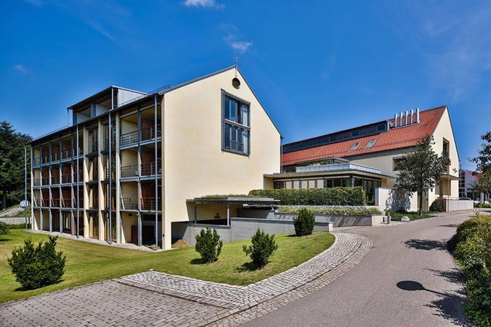 Hotel Oberschwaebischer Hof Schwendi Kültér fotó
